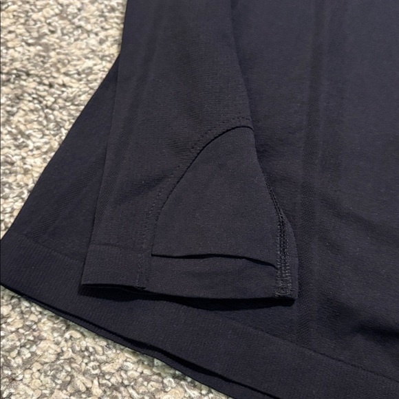 Athleta Momentum Half-Zip Pullover size large NWT - Picture 5 of 6